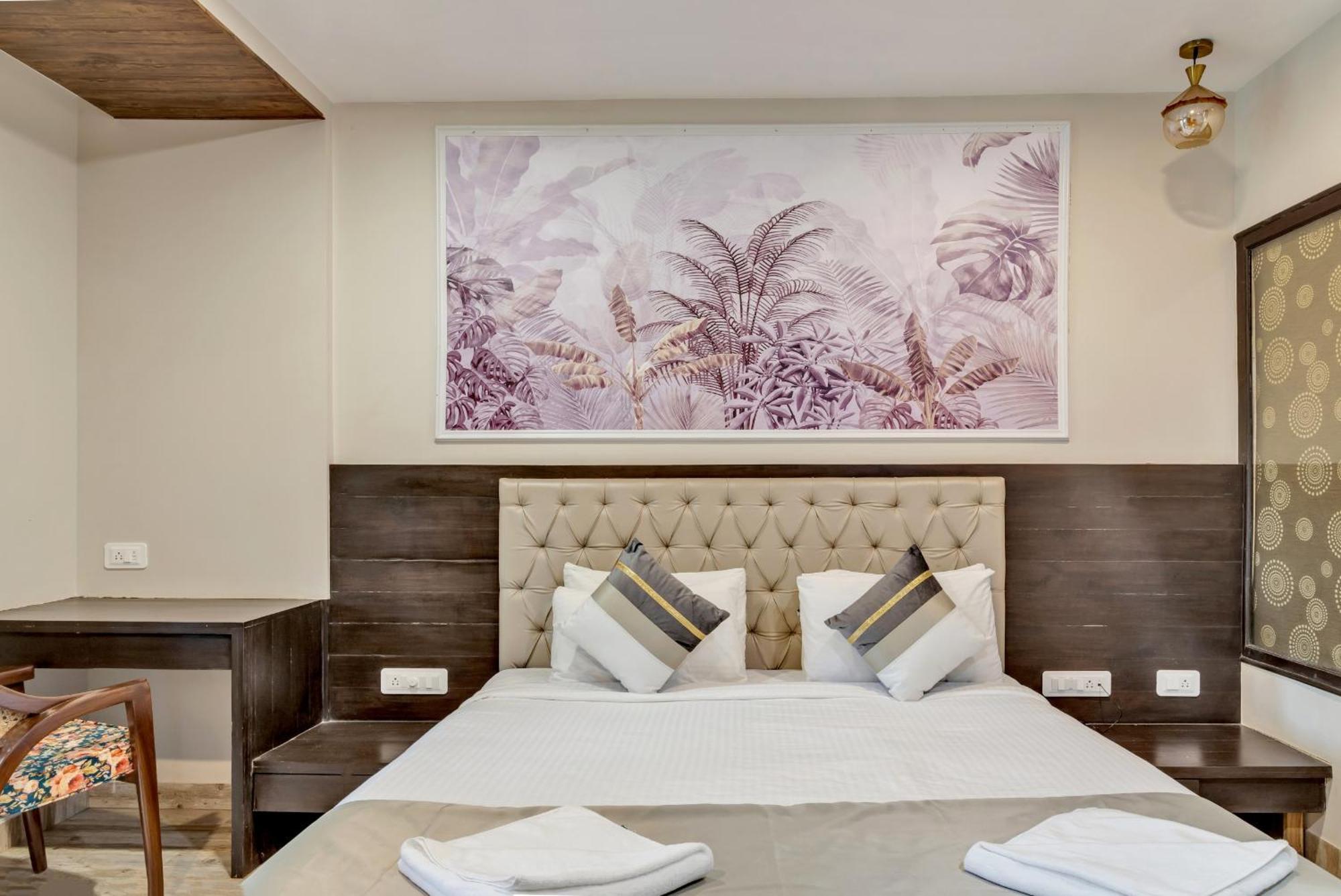 Skon Morjim Beach Resort By Orion Hotels Gamle Goa Eksteriør bilde