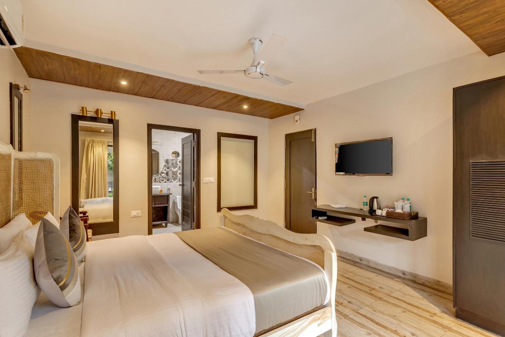 Skon Morjim Beach Resort By Orion Hotels Gamle Goa Eksteriør bilde