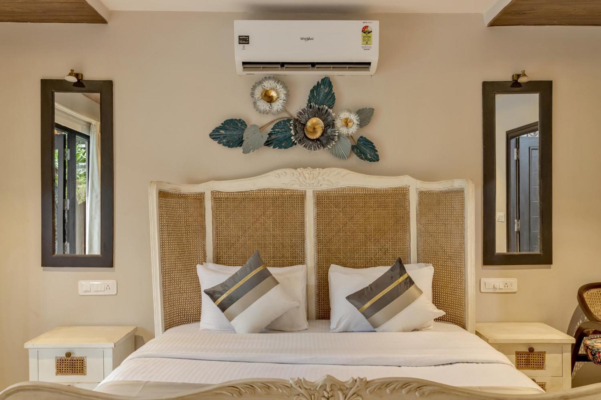 Skon Morjim Beach Resort By Orion Hotels Gamle Goa Eksteriør bilde